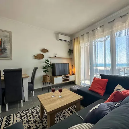 アパート 206 Aura Marine Bay View *