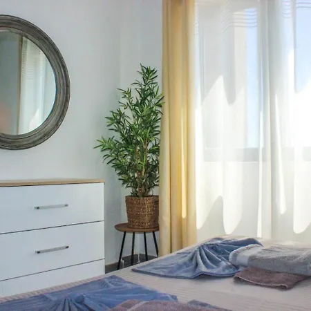 Apartamento 206 Aura Marine Bay View *