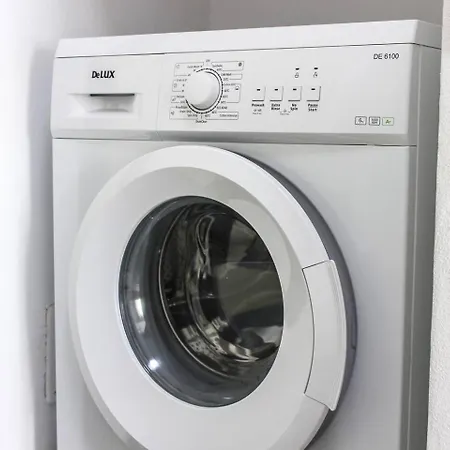206 Aura Marine Bay View アパート